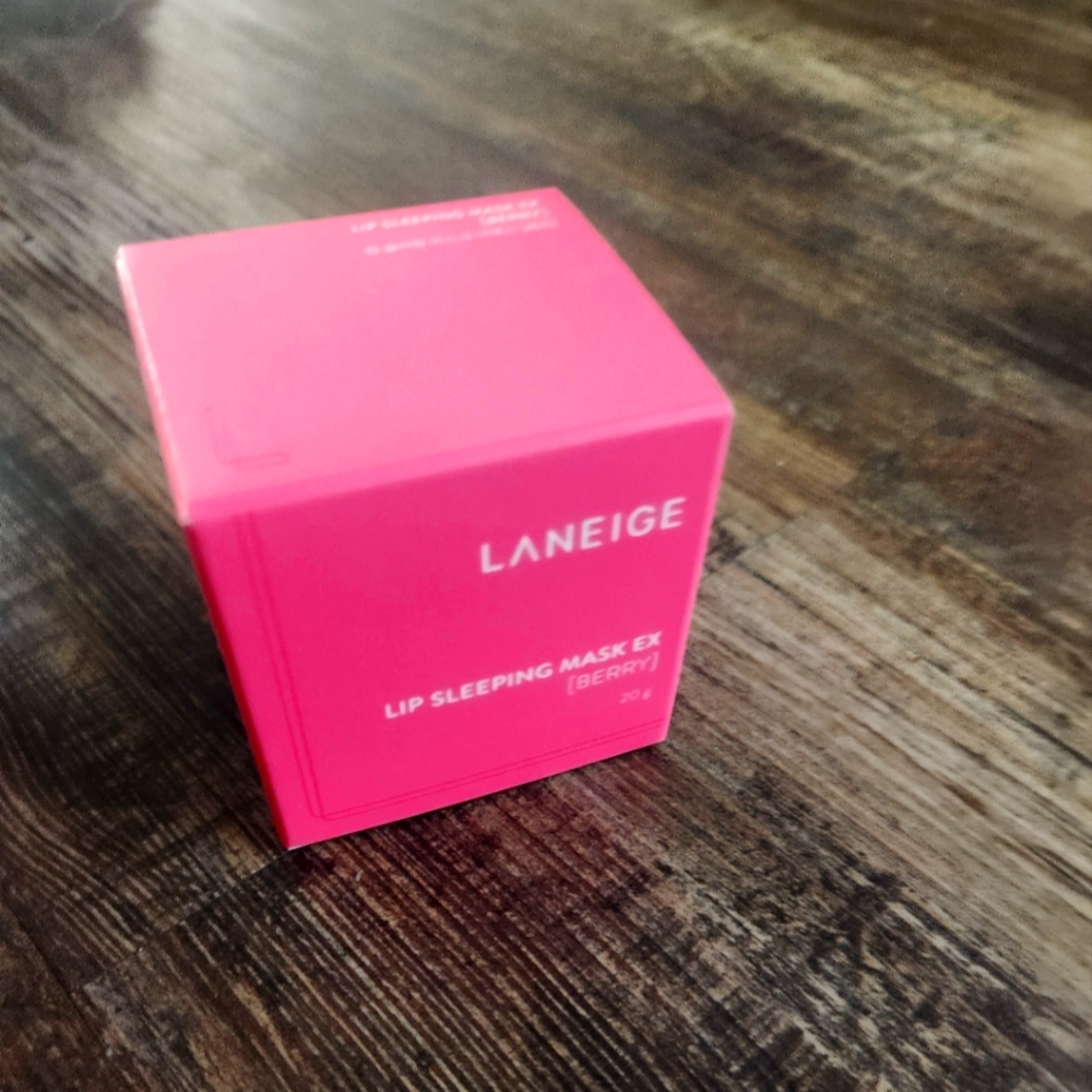 Laneige lip mask berry